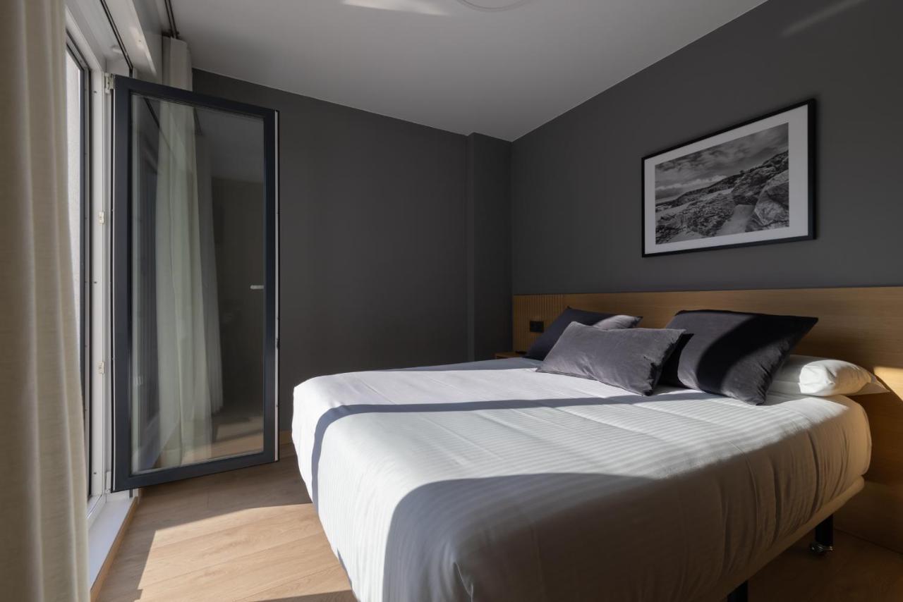 Hotel Europa Arteixo Bagian luar foto