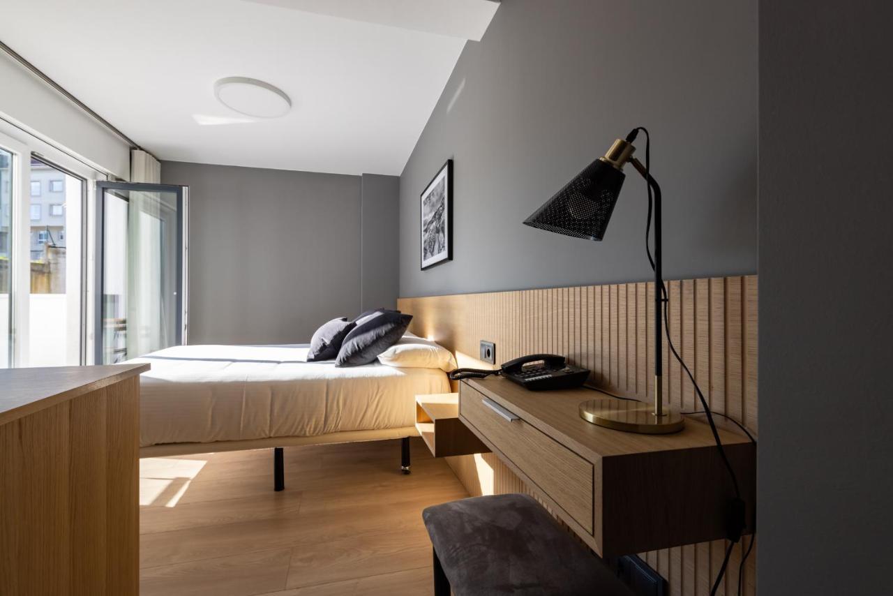Hotel Europa Arteixo Bagian luar foto