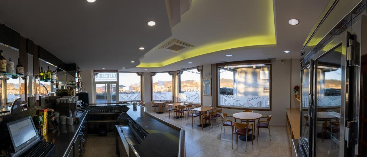 Hotel Europa Arteixo Bagian luar foto
