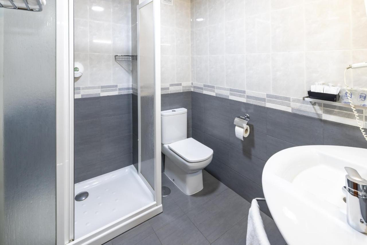 Hotel Europa Arteixo Bagian luar foto