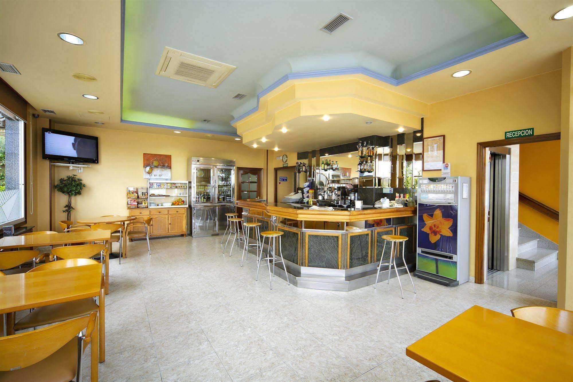 Hotel Europa Arteixo Bagian luar foto